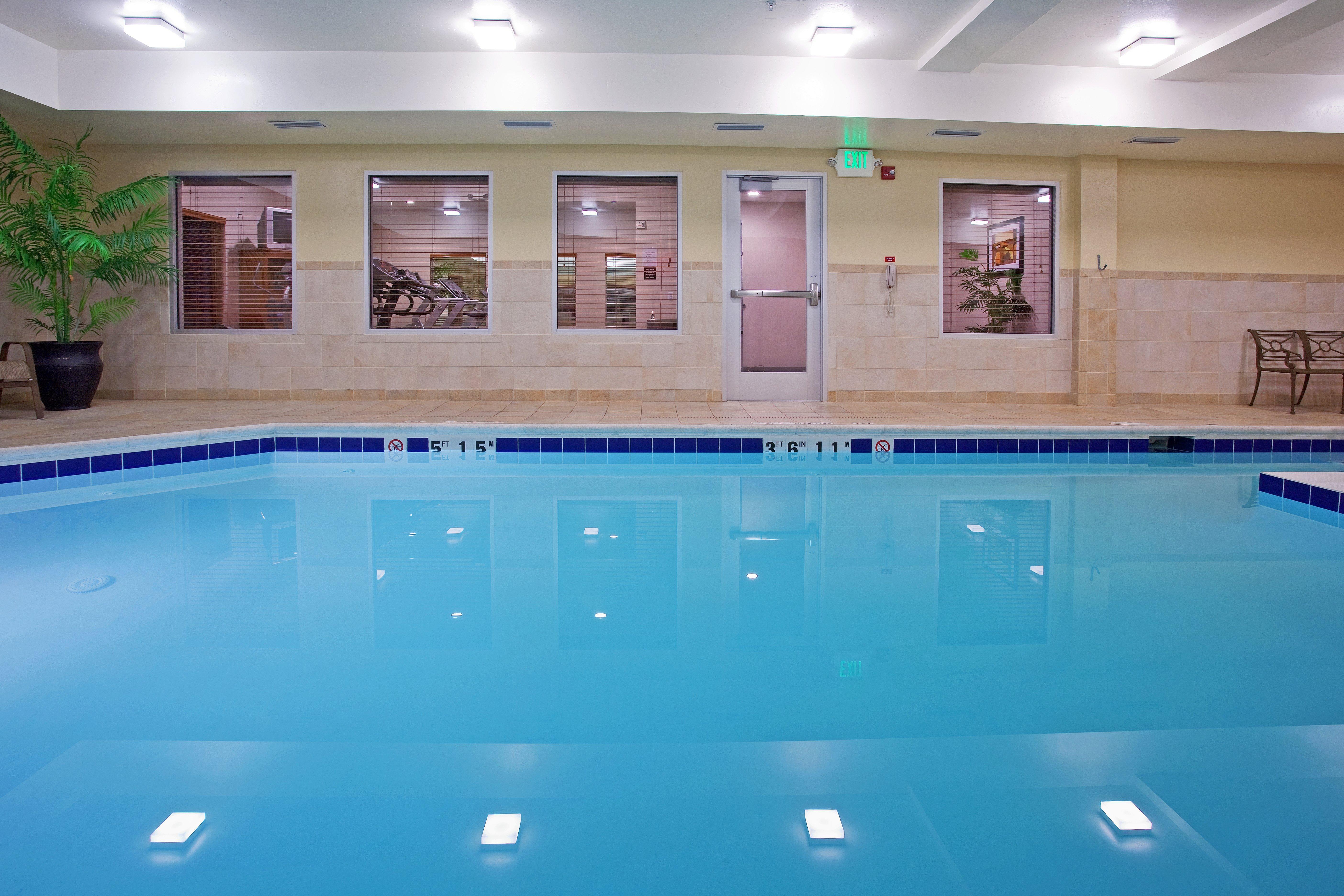 Holiday Inn Express Hotel Vernal By Ihg Dış mekan fotoğraf