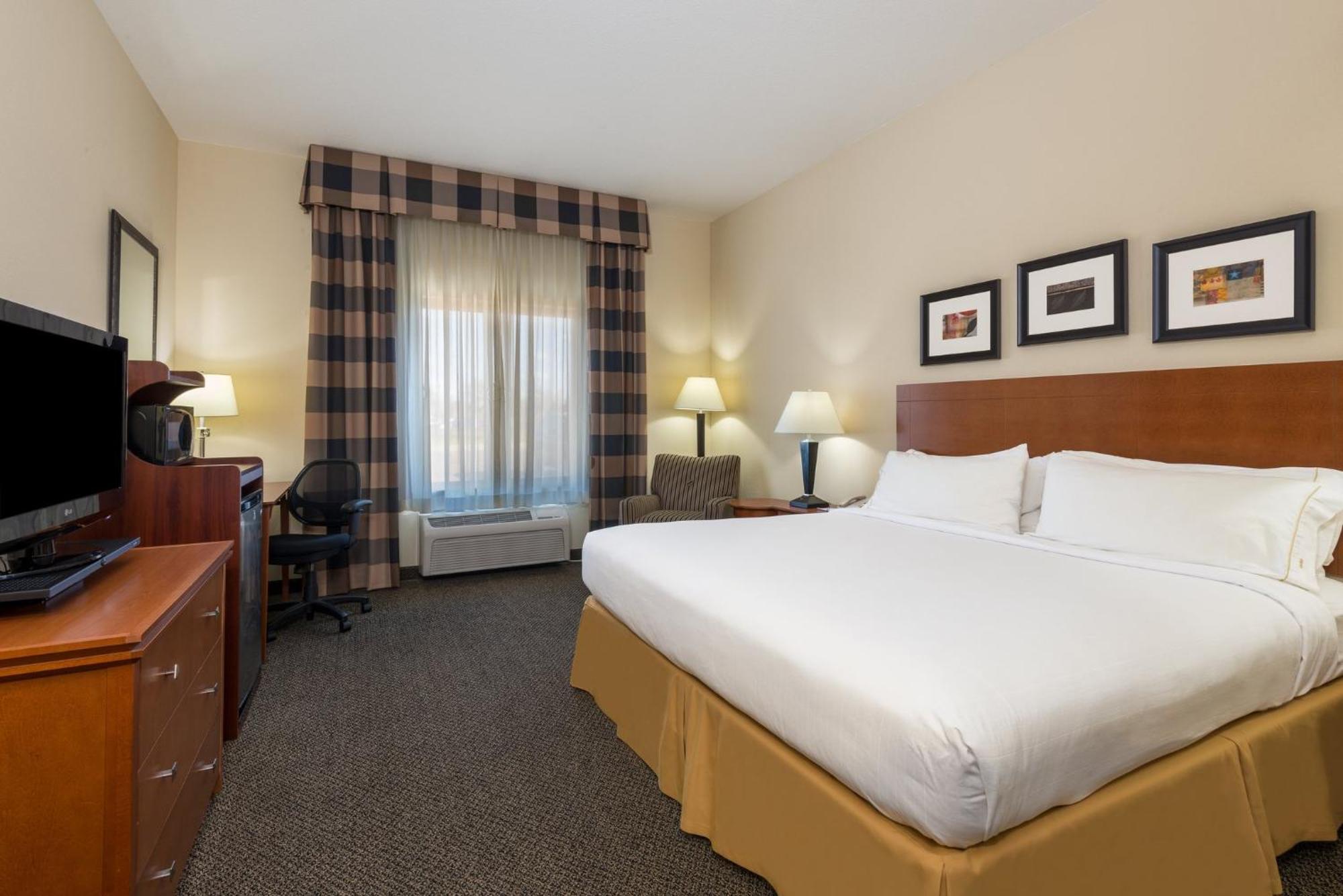 Holiday Inn Express Hotel Vernal By Ihg Dış mekan fotoğraf